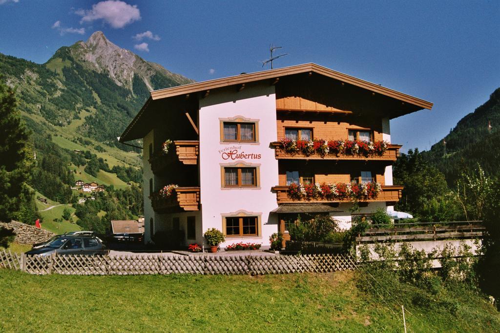 Ferienhof Hubertus Mayrhofen Exterior foto